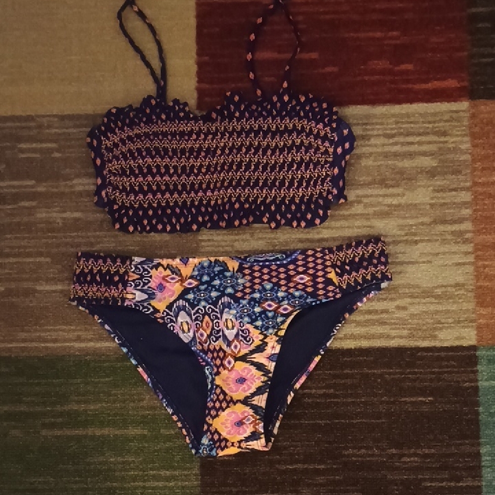 Colorful Patterned Bikini Set